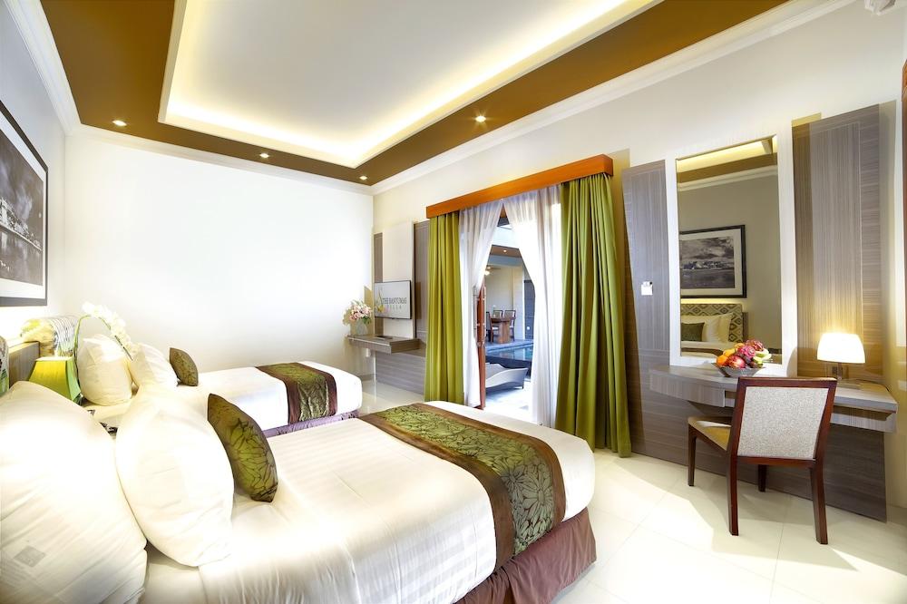 The Banyumas Suite Villa Legian