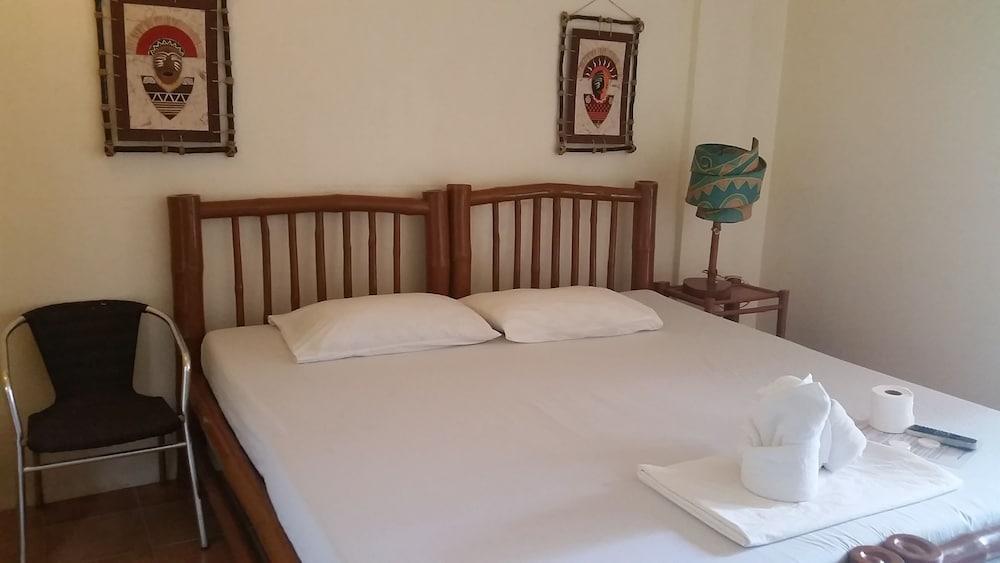 Fat Jimmy's Resort Boracay