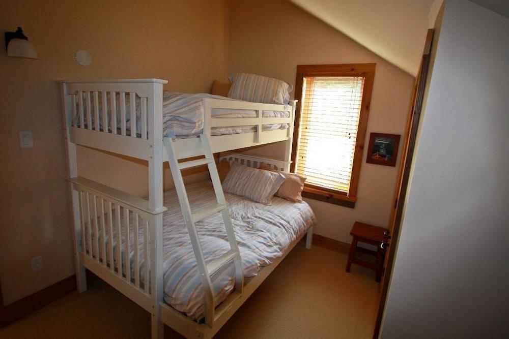 Wilderness Tours Rafting Resort