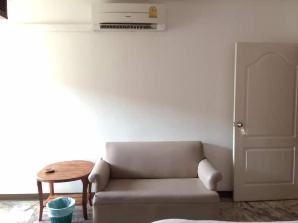 Asia Residence 14 Bangkapi