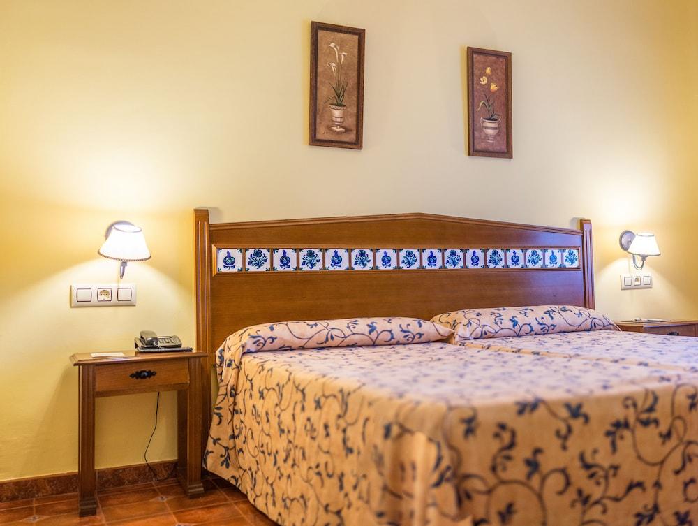 Hotel Cortijo de Tájar