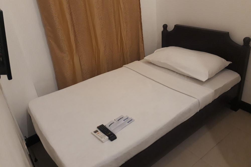 Boracay Midtown Hotel