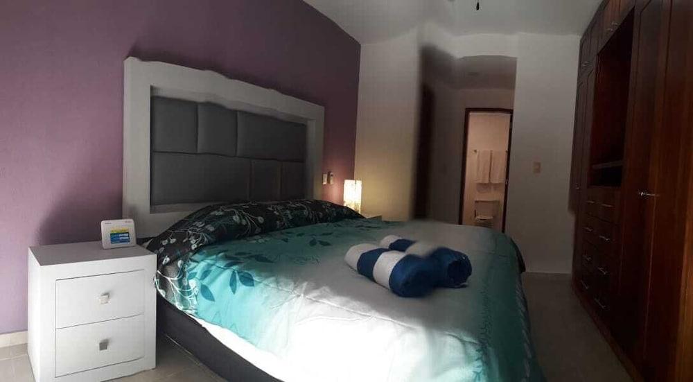 Gaviotas II Condo Hotel