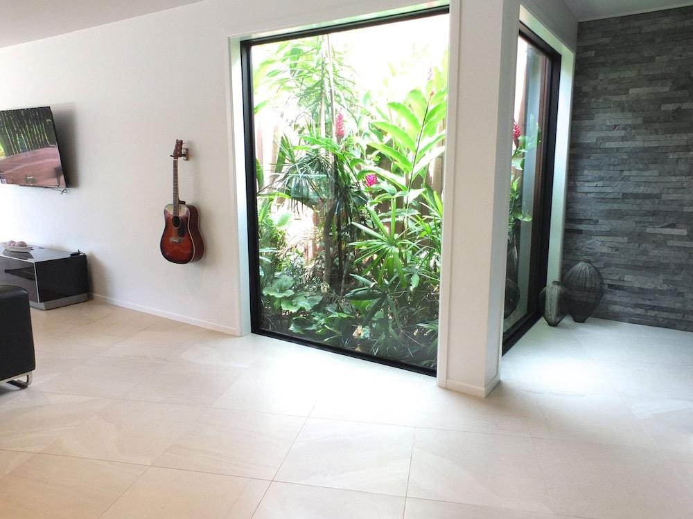 Pacific Palms Luxury Villa