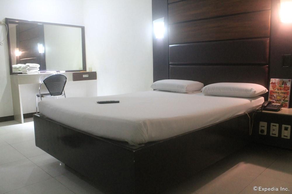 Halina Drive Inn Hotel - Pasay