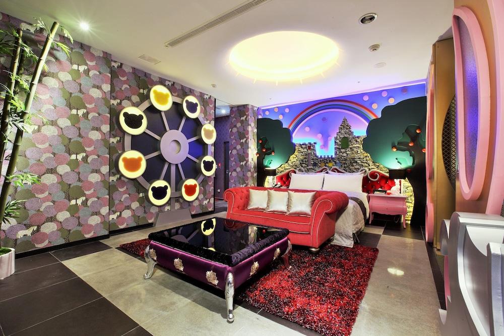 Icloud Luxury Resort & Hotel