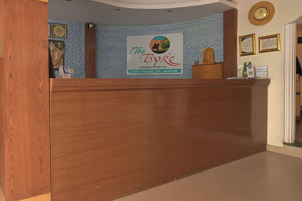 The Byke Grassfield Resort With Outdoor Pool, Shyam Nagar