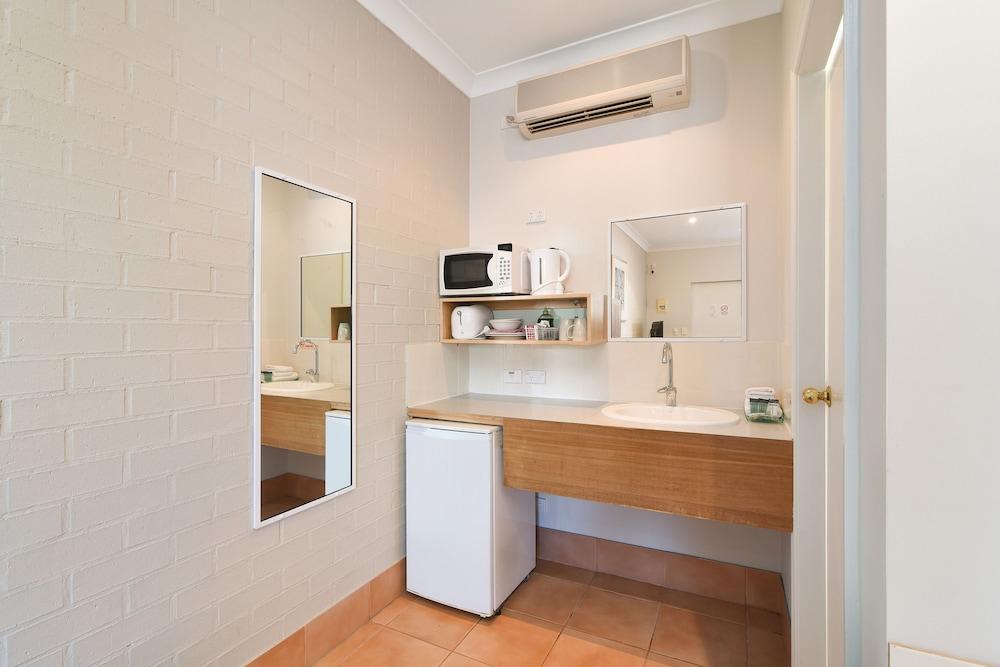 Catalina Motel Lake Macquarie