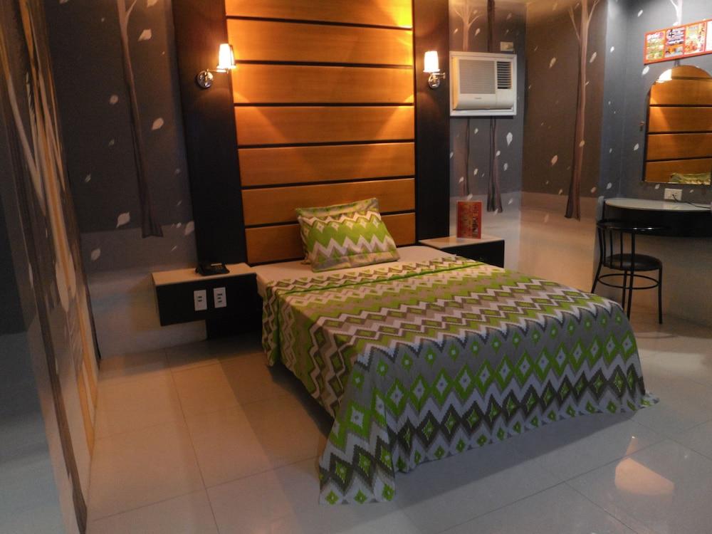 Harts Hotel Quezon City