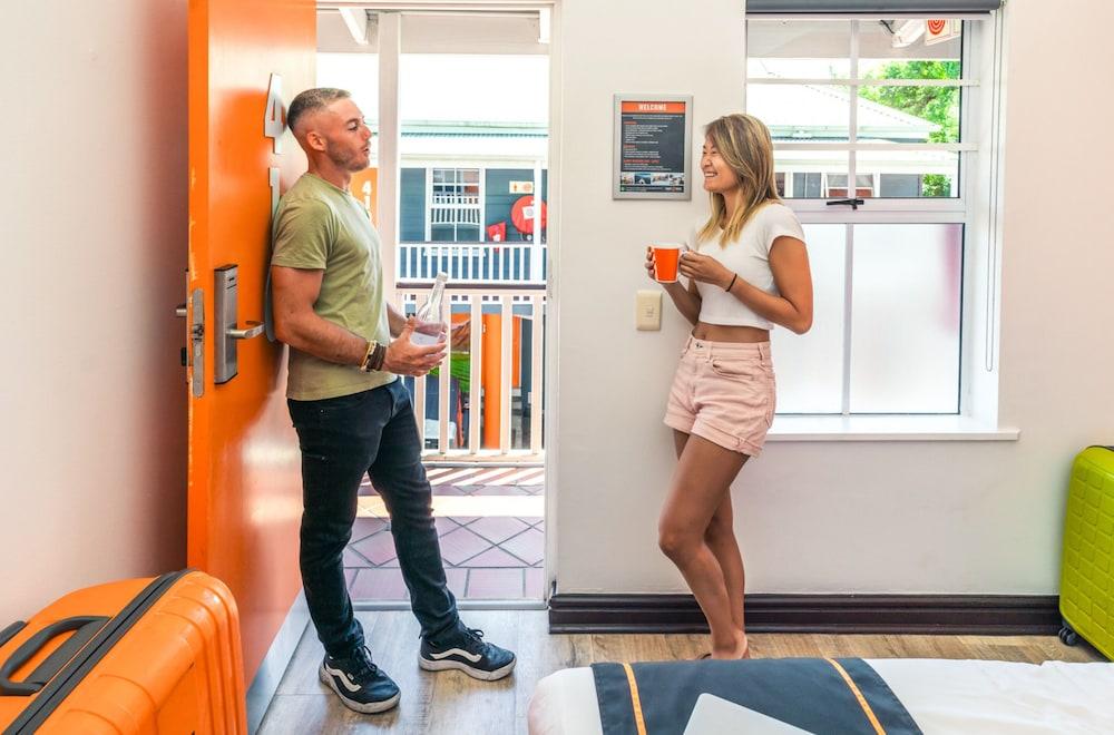 never at home Green Point