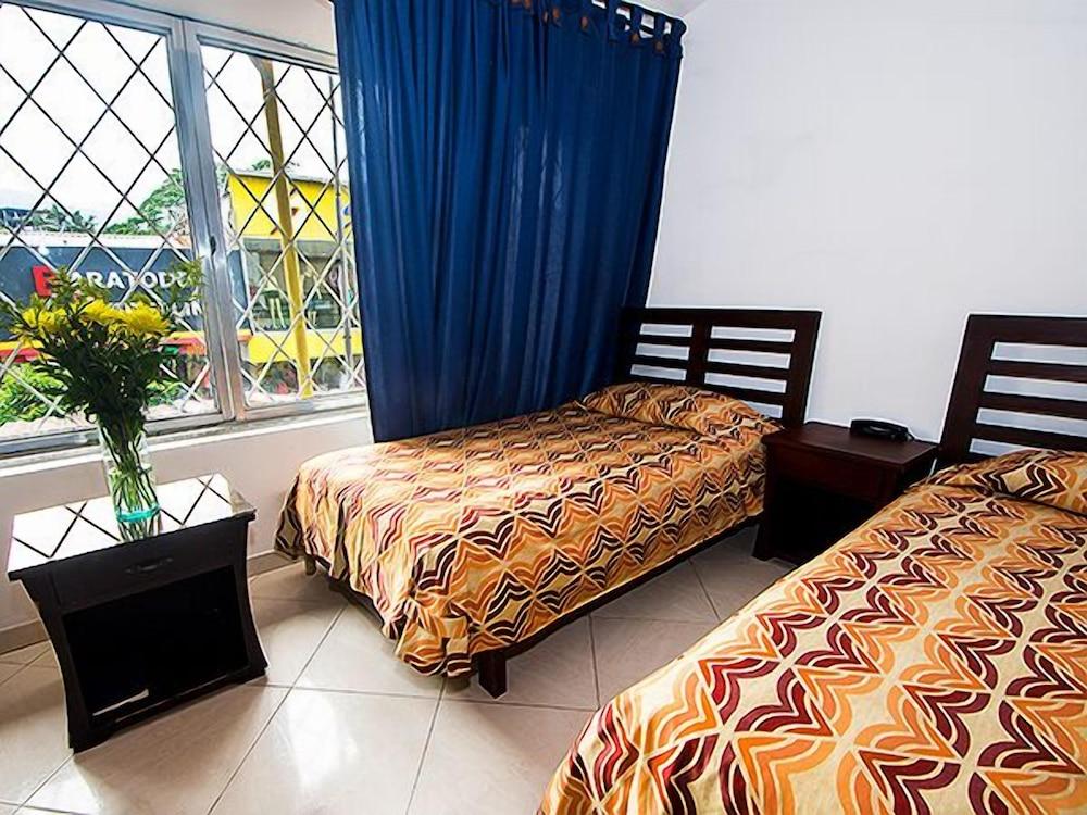 Hotel San Juan De Arama