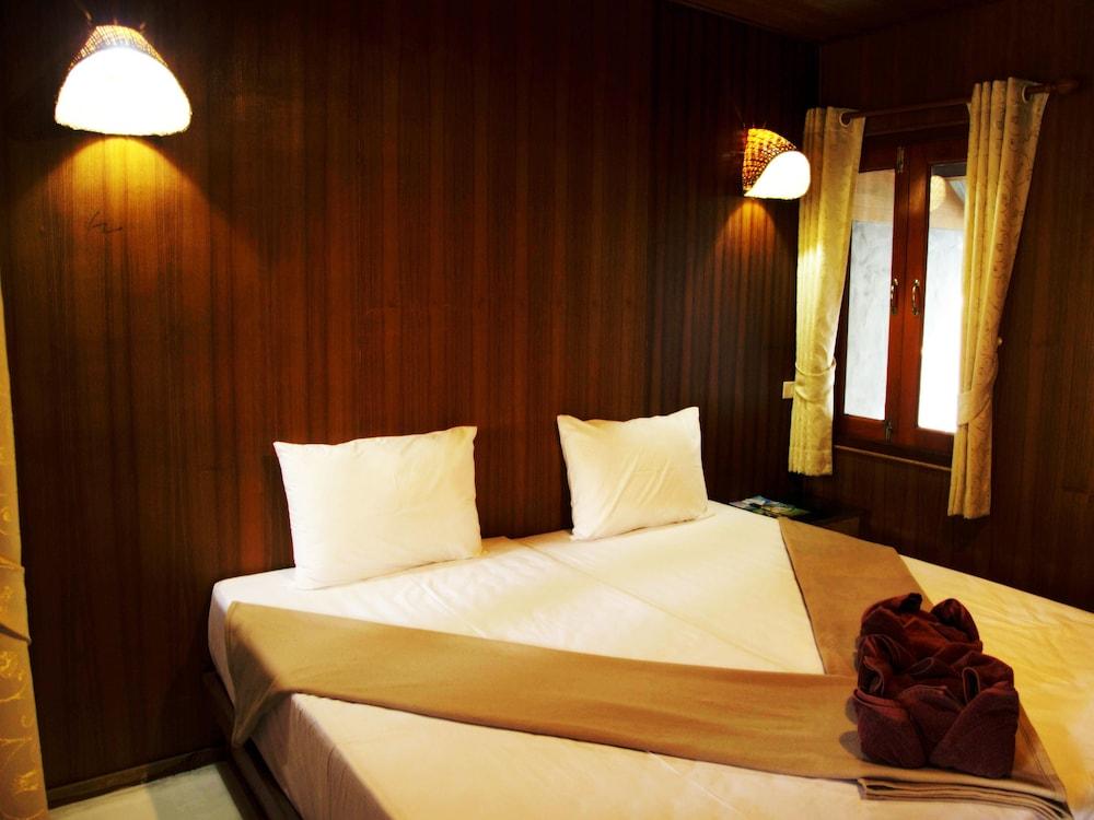 Khao Sok Cabana Resort