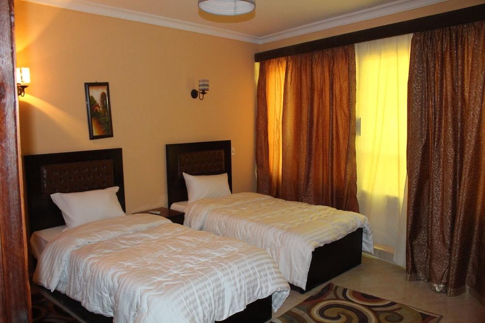 Heliopolis Rock Residence