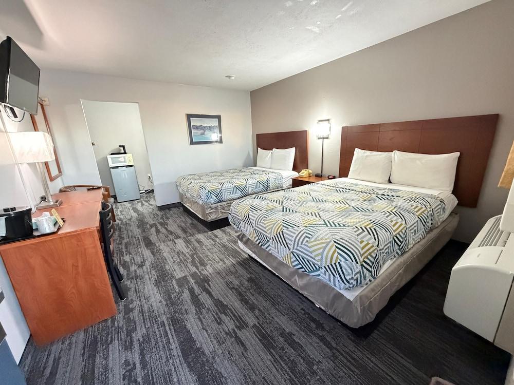 Regency Inn and Suites