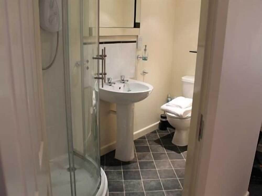 We Three Loggerheads