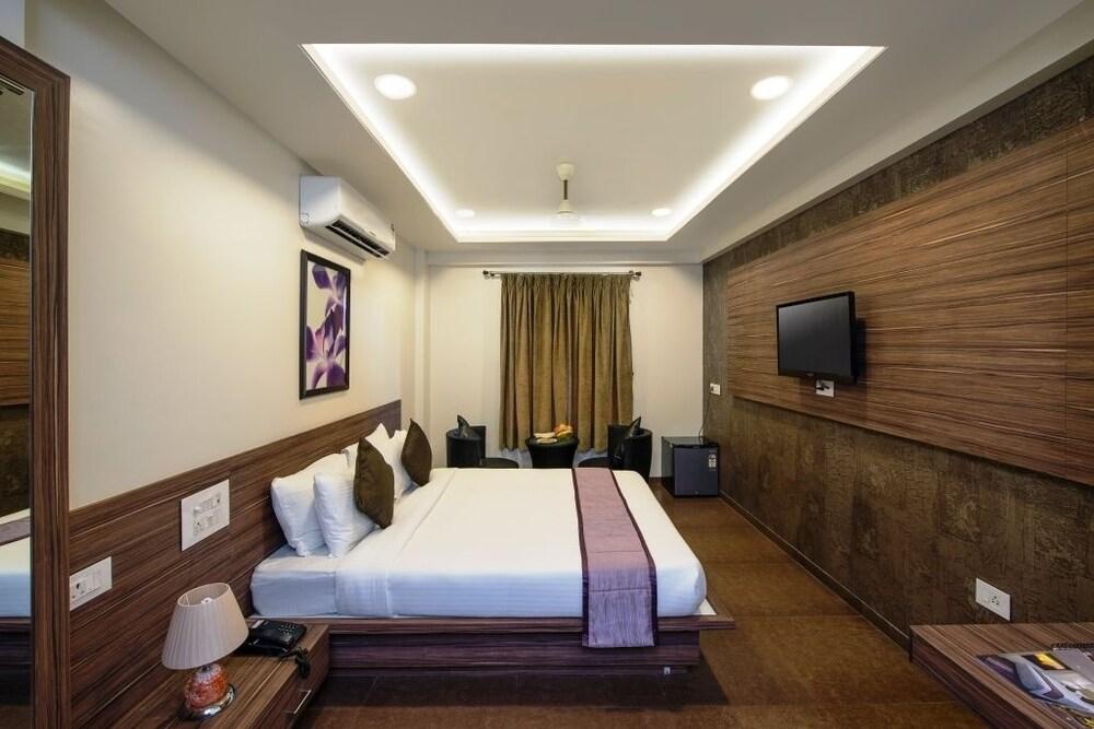 Hotel New Leaf Achillea Chakan