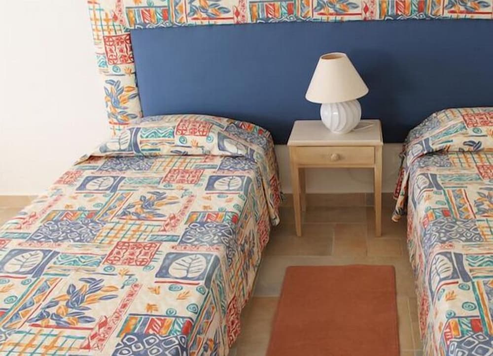 Canavial Garden - Adults Only