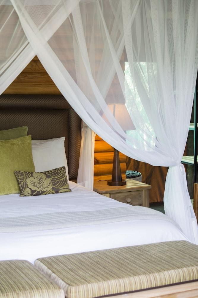 Honeyguide Ranger Camp