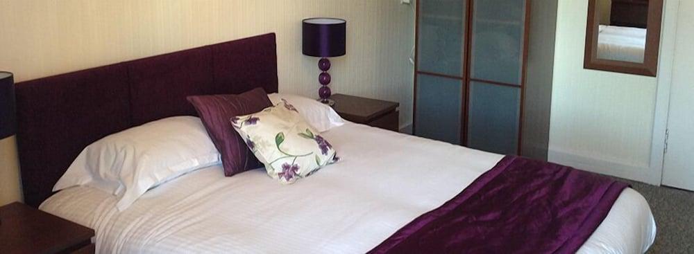 Chapel Cross Guest House