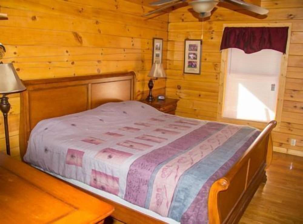 Mountain Shadow Resort