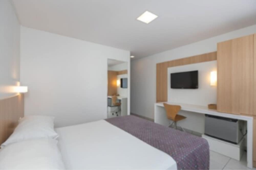 Saint Emilion by Atlantica