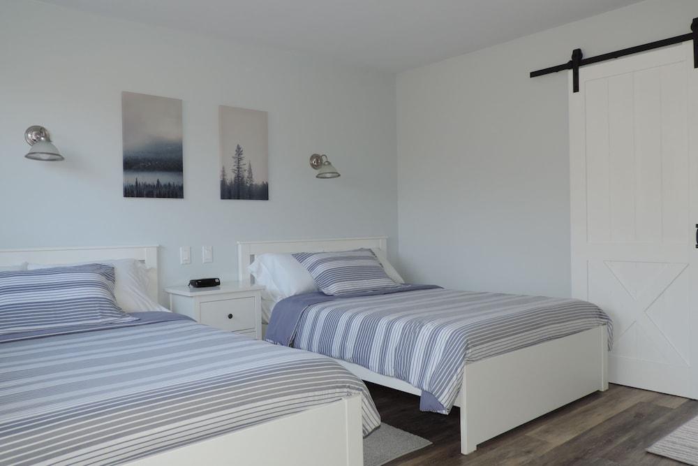 Atlantic View Motel and Cottages