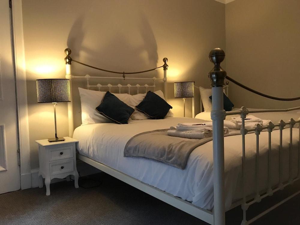 Ardenlee Guest House