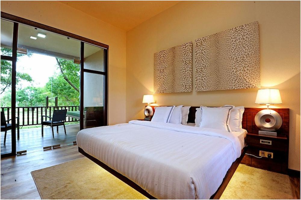 NIKARA Yala Beach Villas