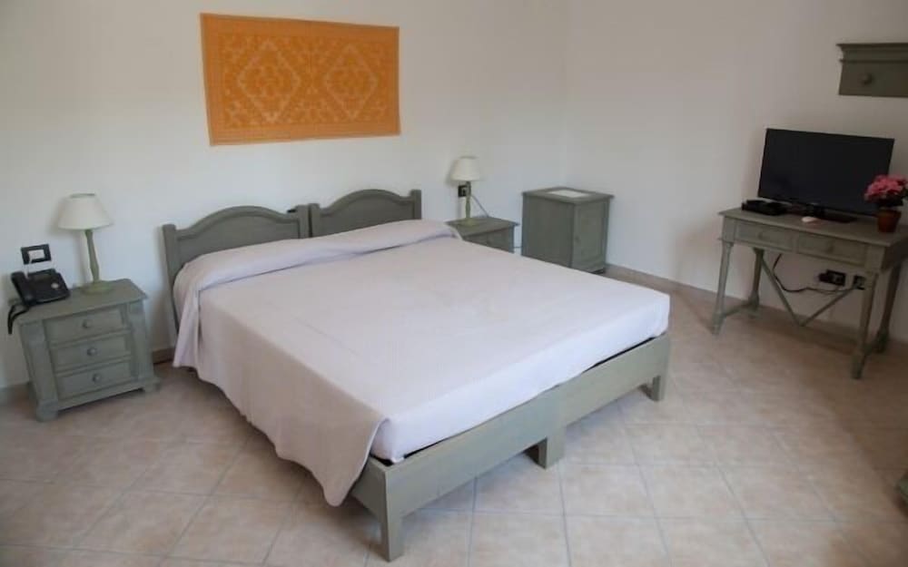 Residence Hotel Monte Ricciu