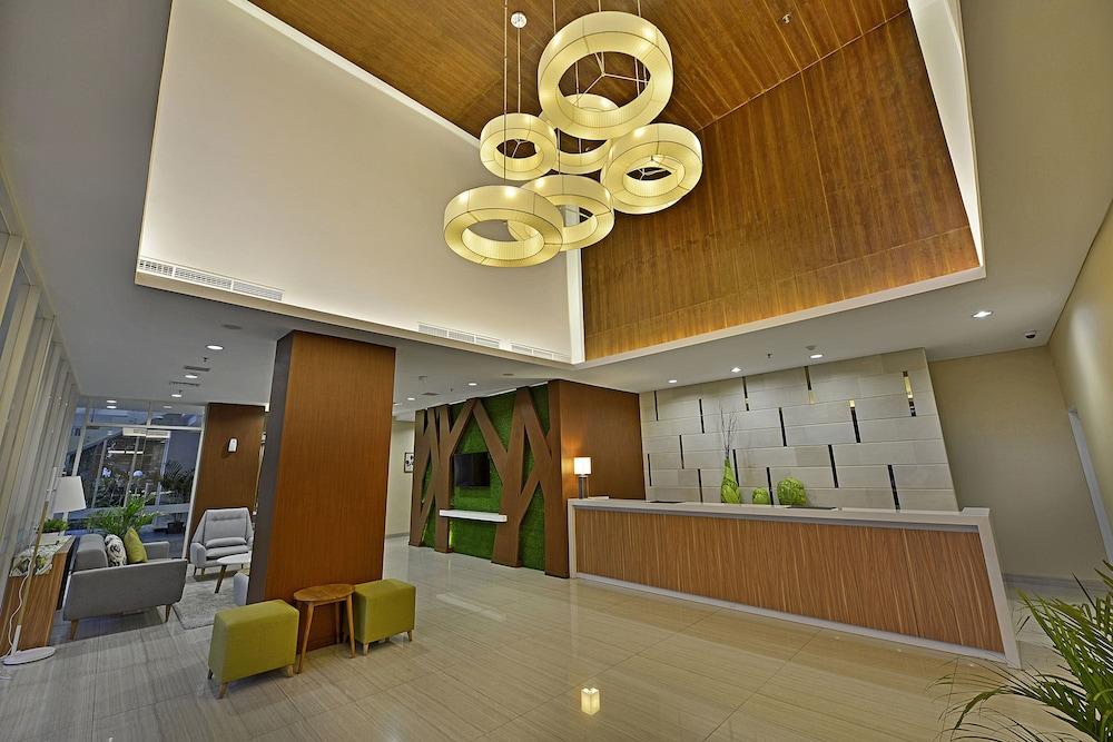 Whiz Prime Hotel Pajajaran Bogor