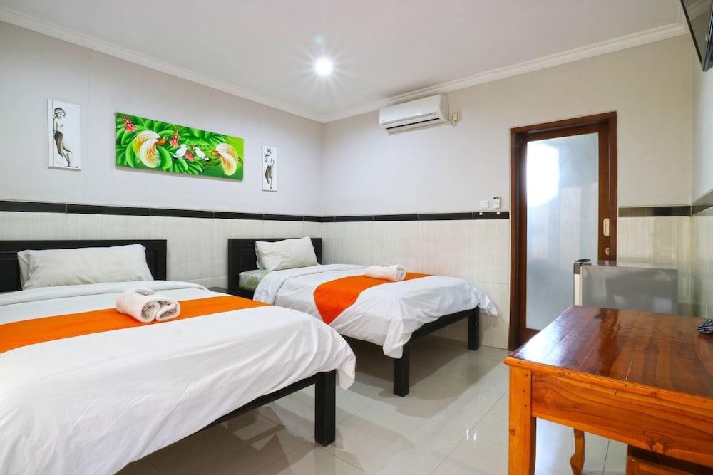 Rena Segara House Kuta