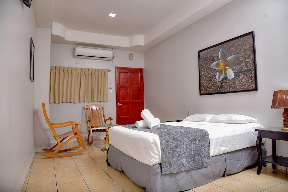 Hotel Xolotlán - Hostel