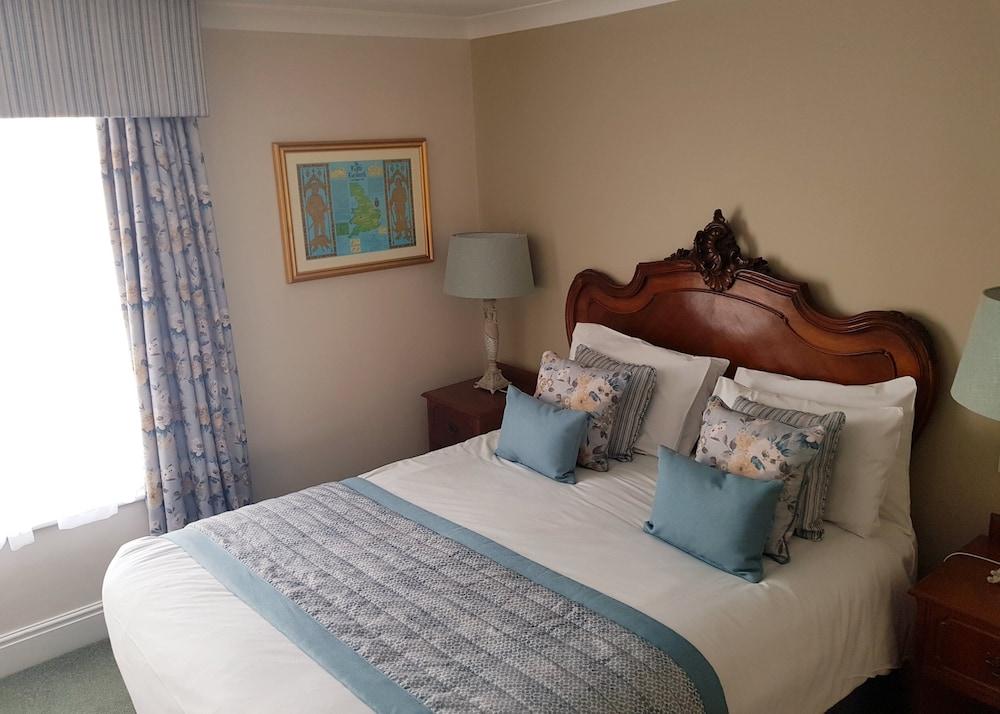 The Atherstone Red Lion Hotel