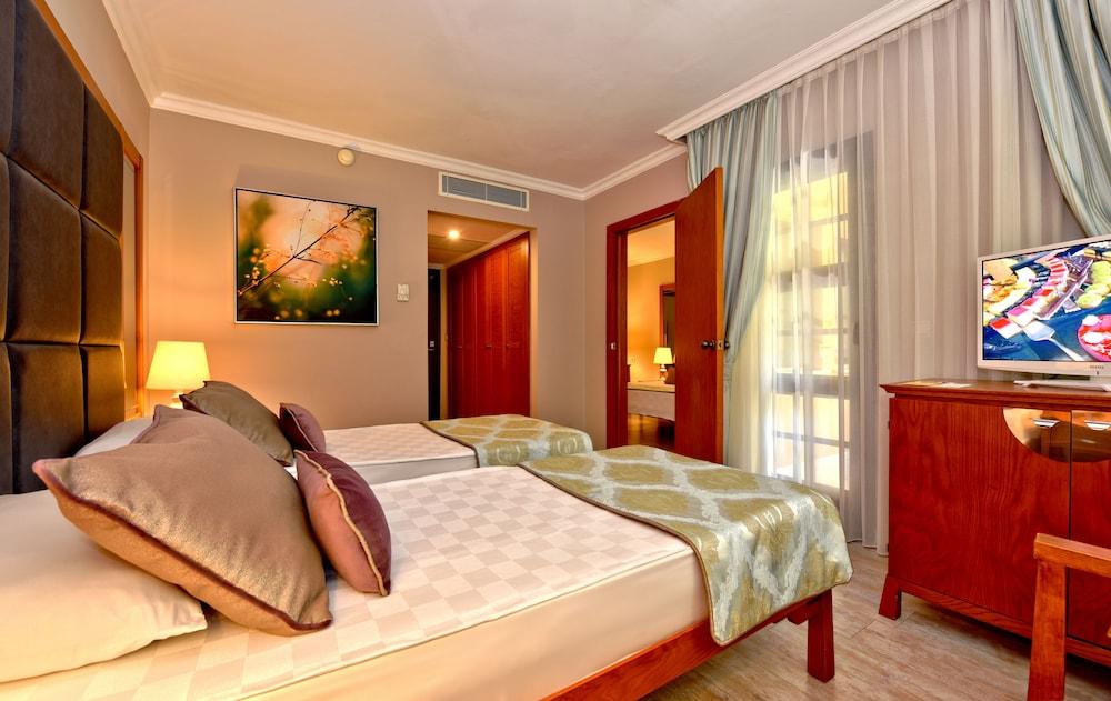 Asteria Family Resort Belek (Ex. Aquaworld Belek)