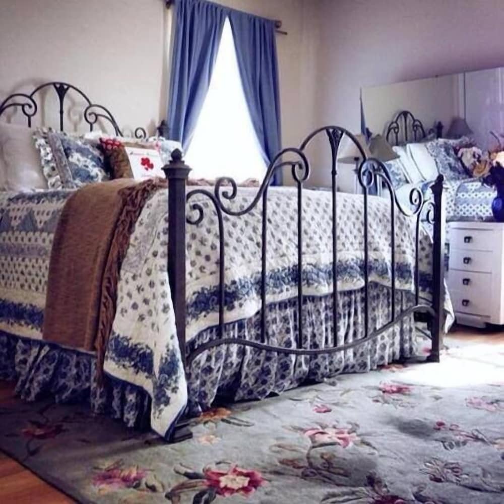 The B&B's of Monarc Ranch