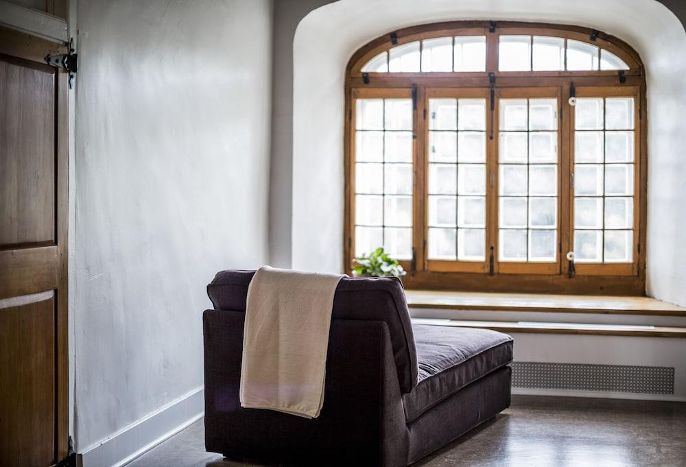 Hôtellerie d'Expérience au Monastère des Augustines