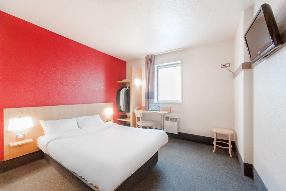 Kyriad Direct Clermont Ferrand Nord - Gerzat