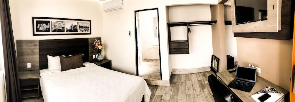 Hotel River Poliforum