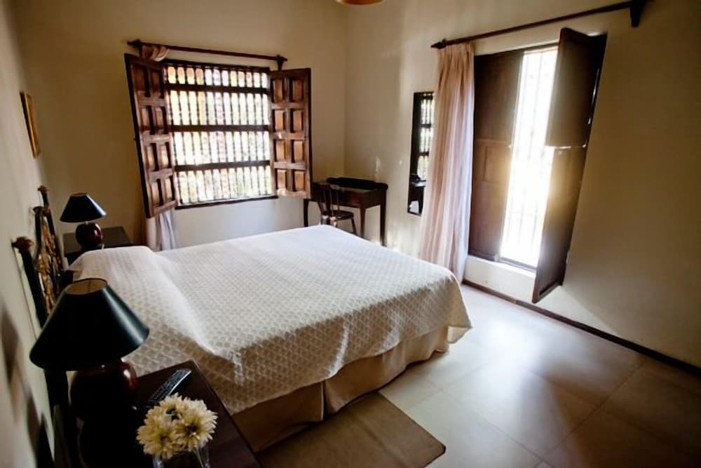 El Carmelo Hotel & Hacienda