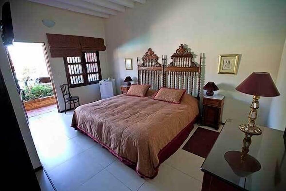 El Carmelo Hotel & Hacienda