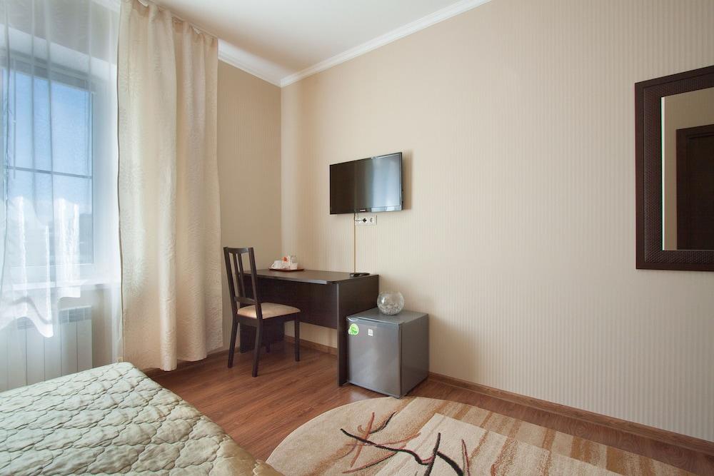 Piramida Business Hotel