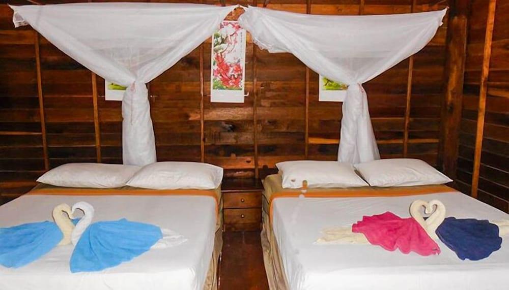 Zanom Sunrise Beach Resort