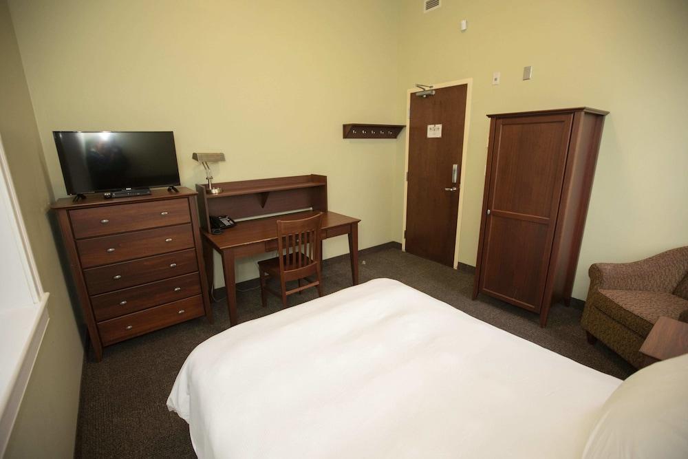 StFX University Summer Hotel