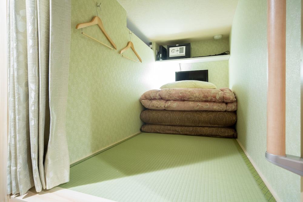 HOSTEL　WASABI Nagoya Ekimae