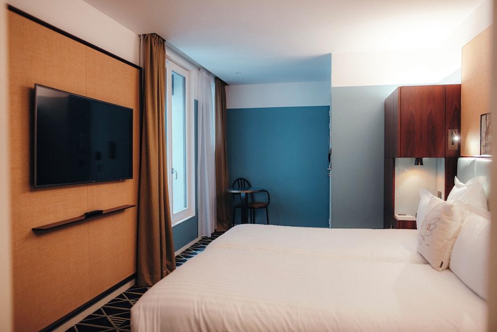 Hôtel Eiffel Blomet