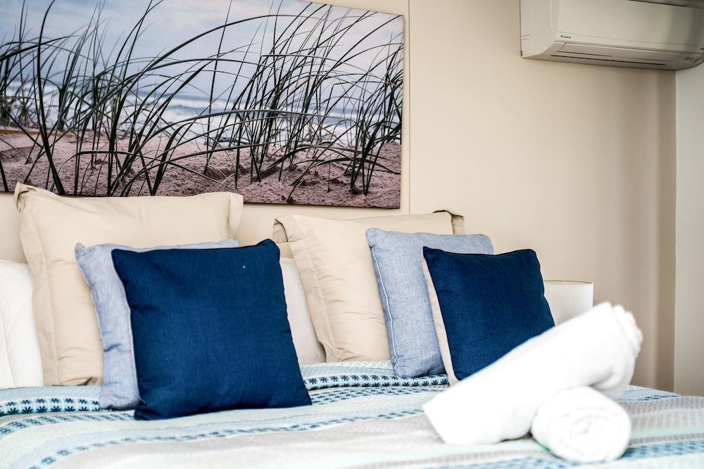 Sea Breeze on Main Beach