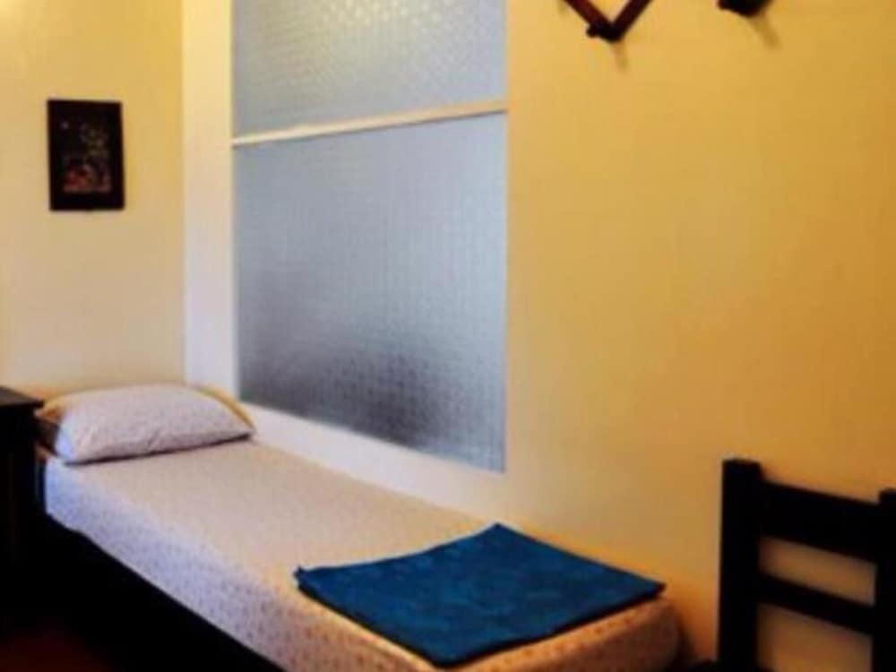 DMK Hostel Donmueang Airport