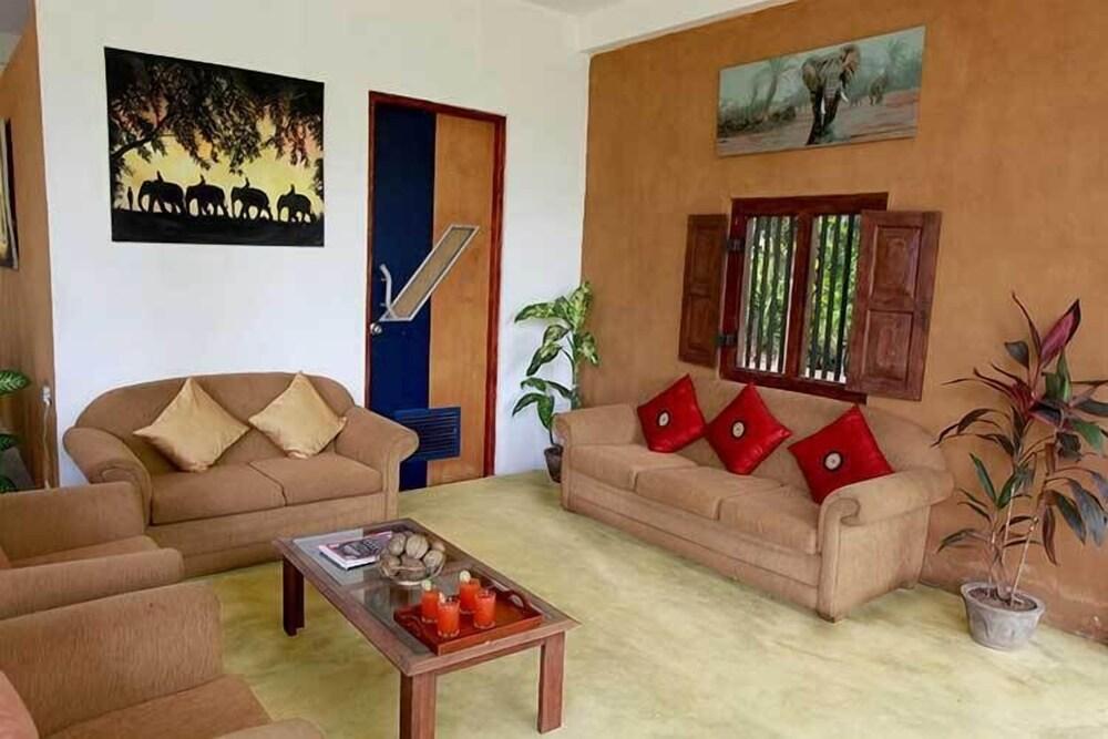 Wild Trails Udawalawe