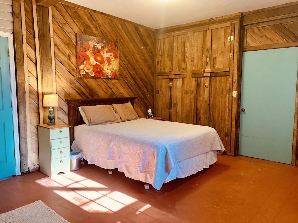 Good Place Farms B&B