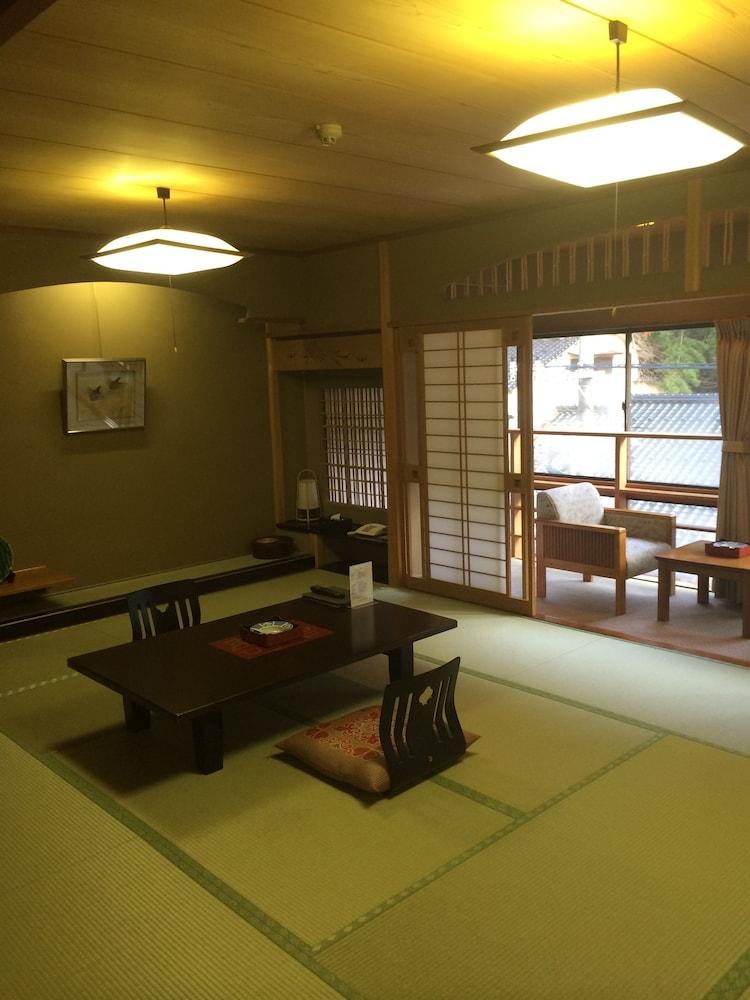 Sento Ryokan